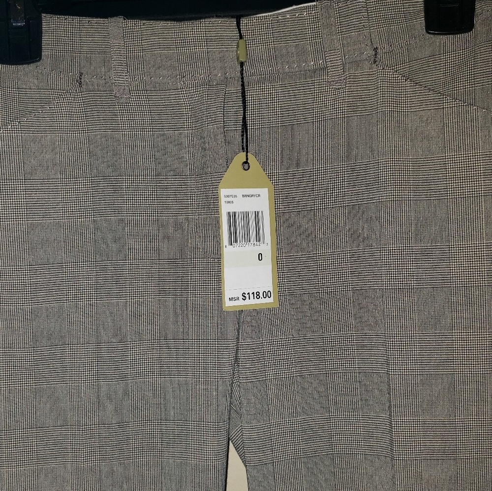 Max studio slacks size 0 nwt